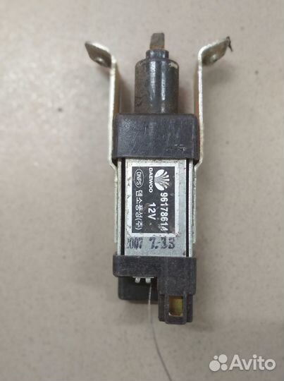 Активатор замка бензобака Daewoo Nexia 1