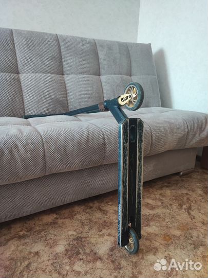 Трюковой самокат xaos 'Cobra'