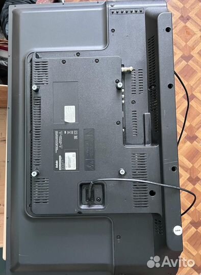 Телевизор BBK 32 дюйма