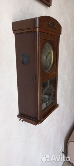 Часы антикварные настенные