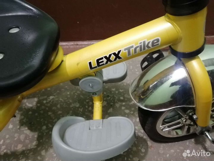 Детский трехколесный велосипед