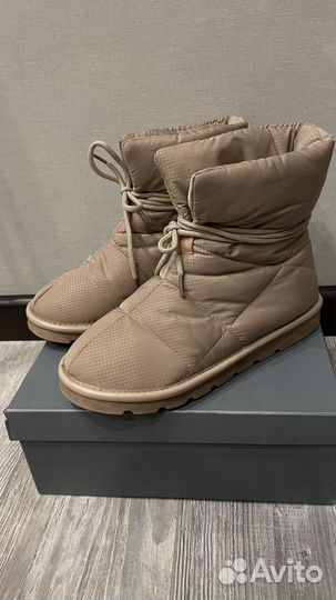 Дутики женские зимние