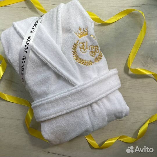 Женский махровый халат с именной вышивкой мама ба