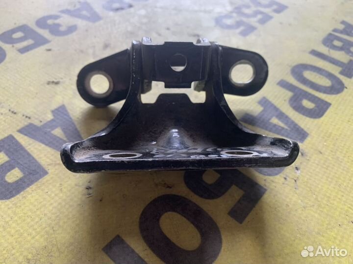 Петля двери задней левой верхняя Kia Ceed