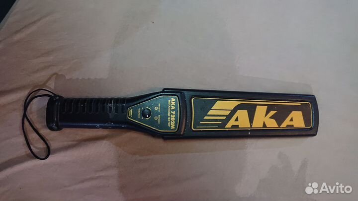 Ручной металлодетектор