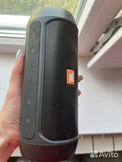 Портативная колонка bluetooth jbl