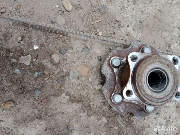 Задняя ступица тойота рав 4 RAV4 полный привод