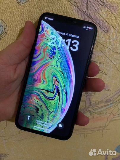iPhone X, 64 ГБ