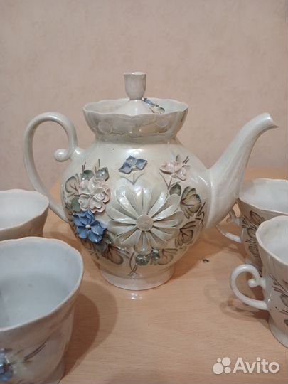 Чайный сервиз.Чайник, кружки