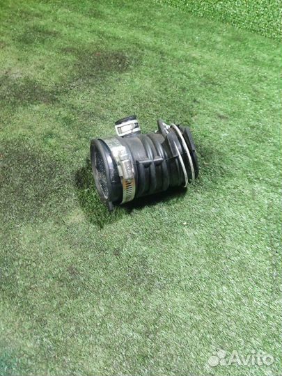 Патрубок воздушного фильтра Nissan 1.2 HR12DE