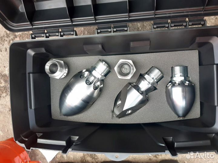 Комбинированная машина ко-560 на шасси камаз 65115