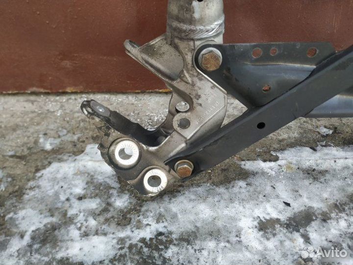 Подрамник передний Audi Q5 8R 2012—2017