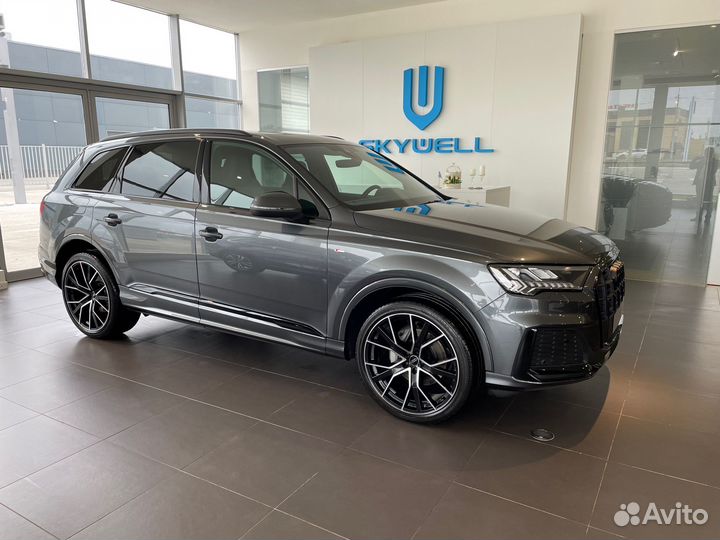 Audi Q7 3 AT, 2023
