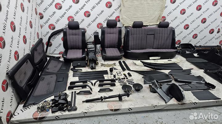 Салон в сборе на Mercedes-Benz W123