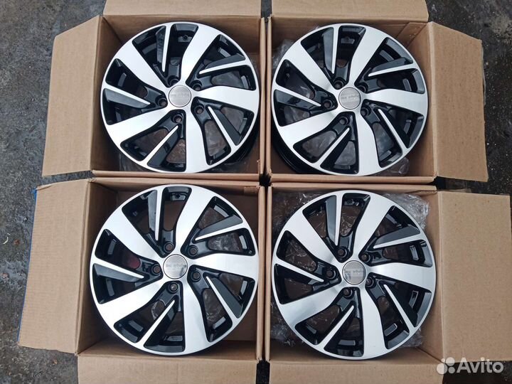 Диск колеса литой R16 Skoda Octavia (комплектом*4)