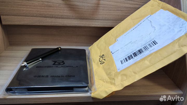 Чехол Onyx boox Leaf 2 + стилус