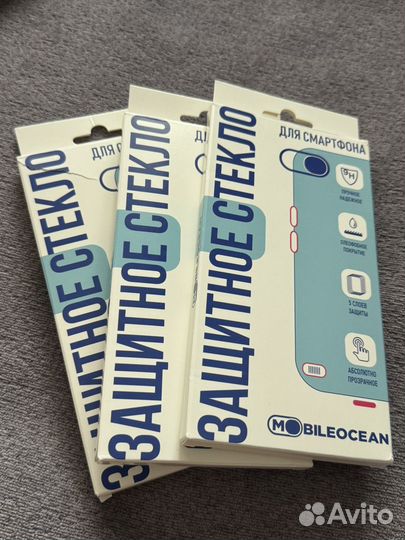 Защитное стекло на iPhone 11