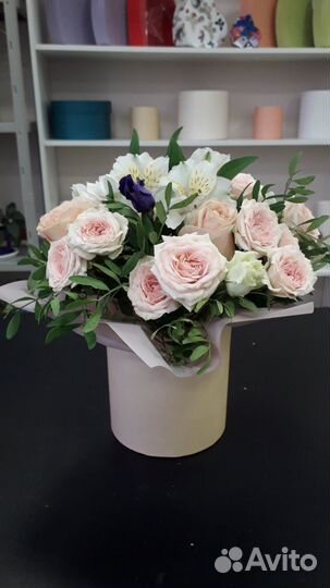 Доставка букетов в коробке(в наличии и под заказ)