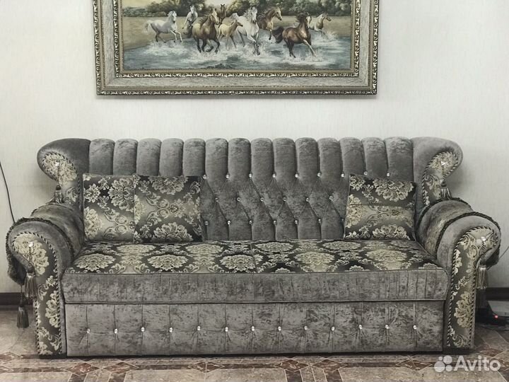 Диван и 2 кресла