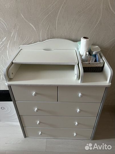 Пеленальный столик-комод