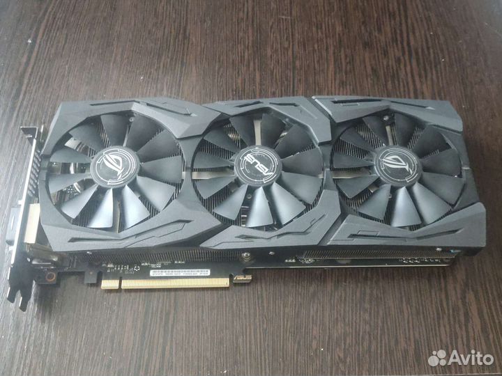 Видеокарта GTX1070 Asus Strix