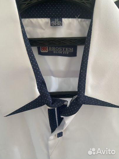 Рубашка школьная новая