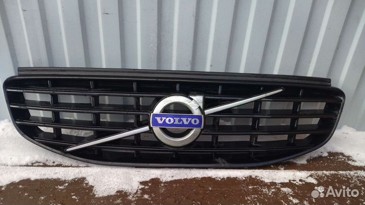 Решетка радиатора Volvo xc60 2016 R- design