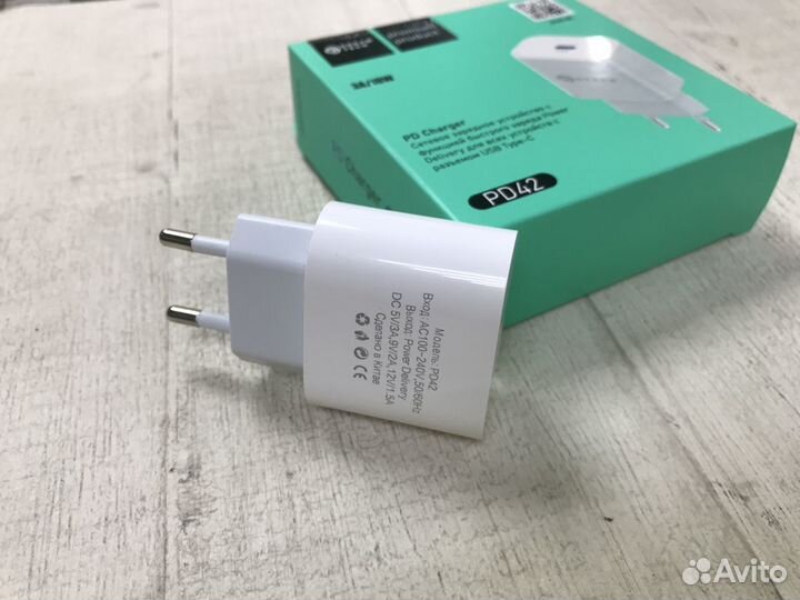 Зарядное устройство Type-C 3A\18W Power Delivery