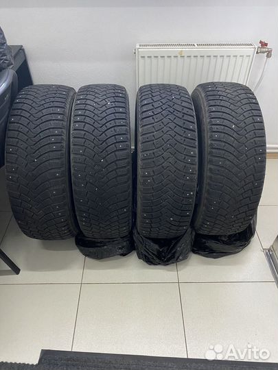 Michelin Latitude X-Ice North 235/65 R17