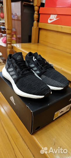 Кроссовки Adidas 41 и 43.5 размер оригинал