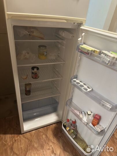 Холодильник не рабочий
