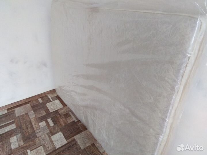 Матрас 140х200 бу