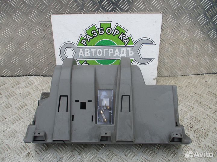 Бардачок Volkswagen Crafter 2011г