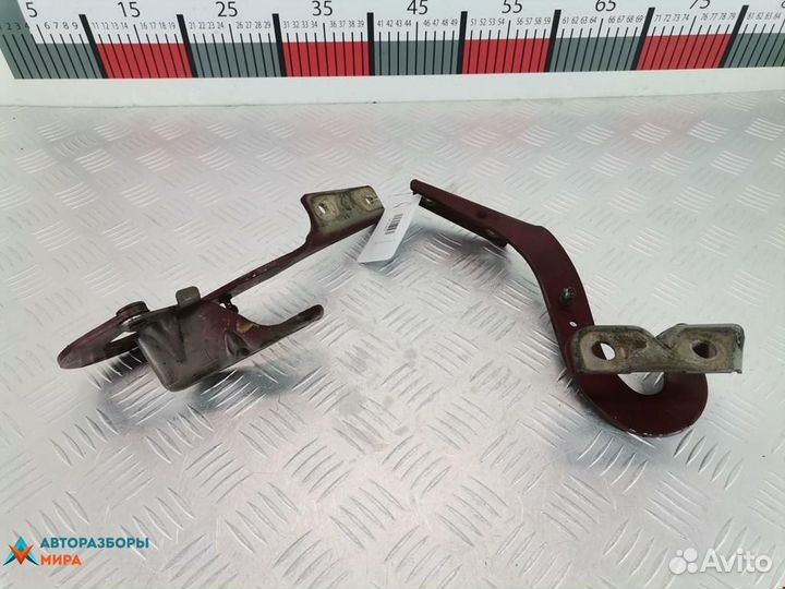 Петля капота Peugeot 605 1990 791232