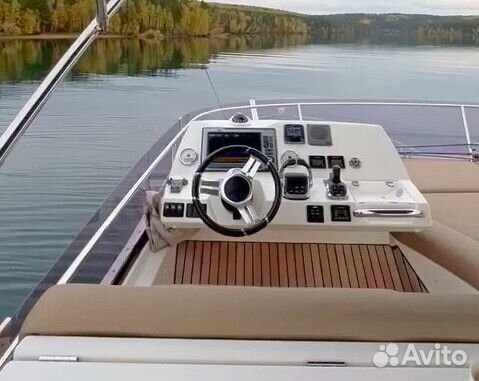 Prestige 500 FLY на IPS флаг РФ, 2012 г