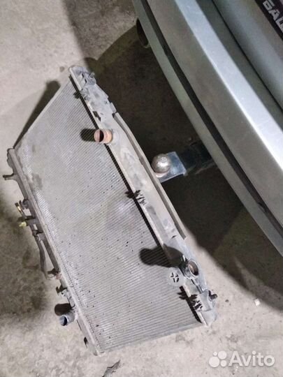 Радиатор на toyota camry XV40