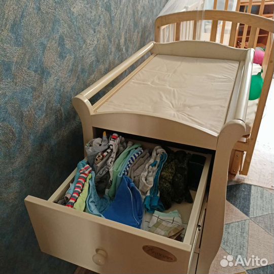 Пеленальный столик комод