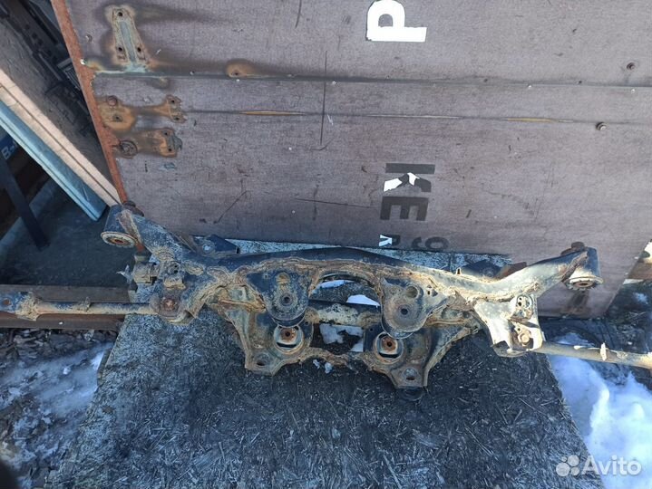 Балка задняя для Suzuki Grand Vitara 2005-2015