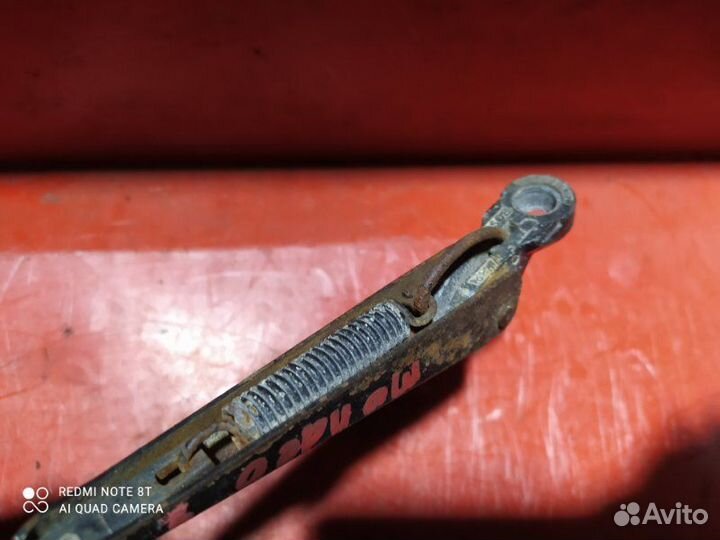 Поводок стеклоочистителя задний Ford Mondeo 2