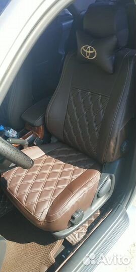 Автомобильные чехлы из экокожи 