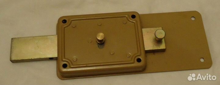 Засов дверной