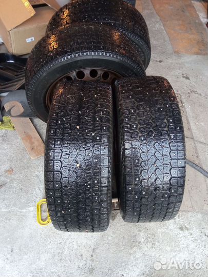 Yokohama 126S 205/55 R16