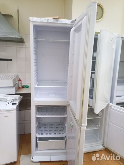 Холодильник Индезит двухкамерный 195 высота