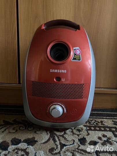 Пылесос Samsung SC61A0