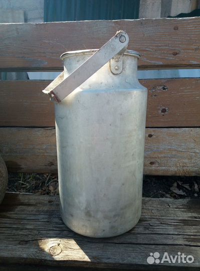 Продаю бидон. В наличии 3бидона, 3л,5л,8л