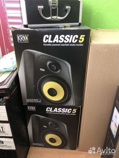 Студийные мониторы