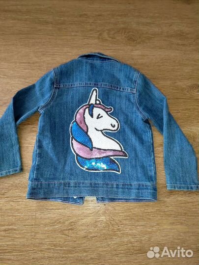 Джинсовая куртка для девочки