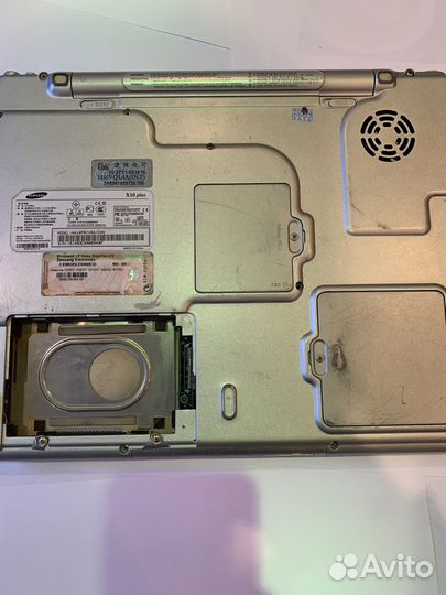 Ноутбук samsung на запчасти