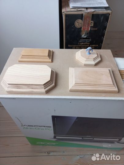 Подставки из дерева для фигурок, разных размеров