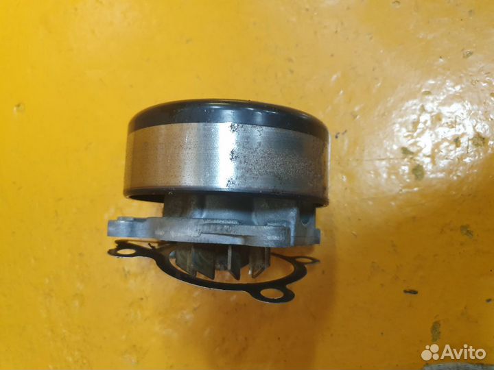 Помпа водяная насос 1.5 HR15 DE HR15DE nissan нисс